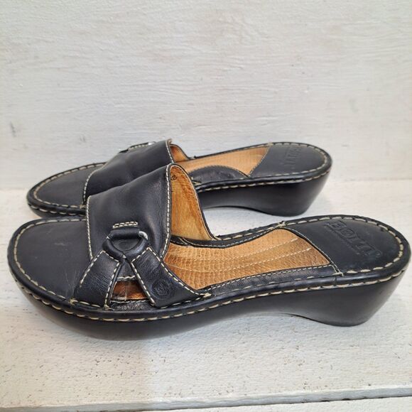 Born Wedge Sandals Open Toe  Black Leather Slip On Sandals Women's Size 8 W - Picture 4 of 6